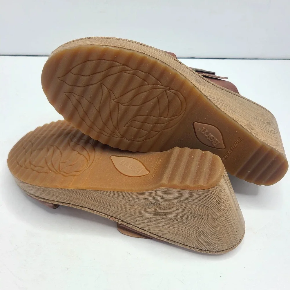 Born Emily Sandal‎ Women's US 8M Wedge Slide Heels Shoes Leather Buckle
